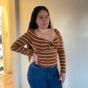 Meet your Posher, Nena